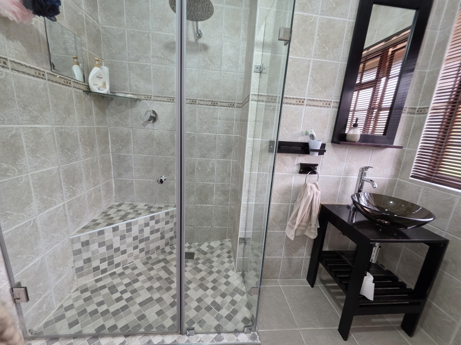 3 Bedroom Property for Sale in Flamingo Park Free State